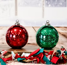 Load image into Gallery viewer, Ornament Ball Candles 10 oz.