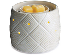 Load image into Gallery viewer, Illuminare Wax Melter ~ Revolutionize your Scent Experience

