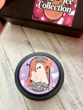 Load image into Gallery viewer, 👻Boo ~ Jee Halloween Box Collection
